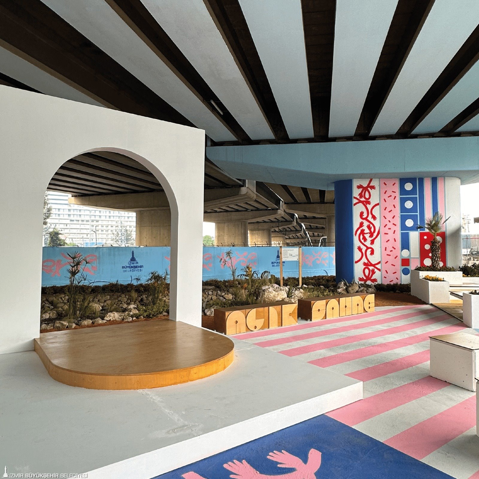 Viyadük altına sihirli dokunuş