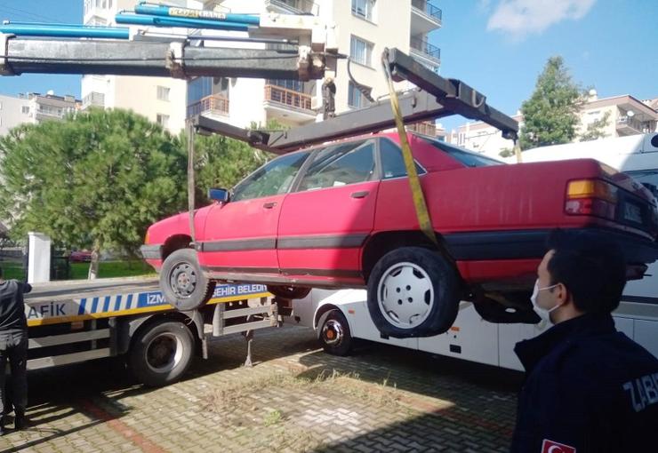 Karşıyaka’da hurda araçlara geçit yok