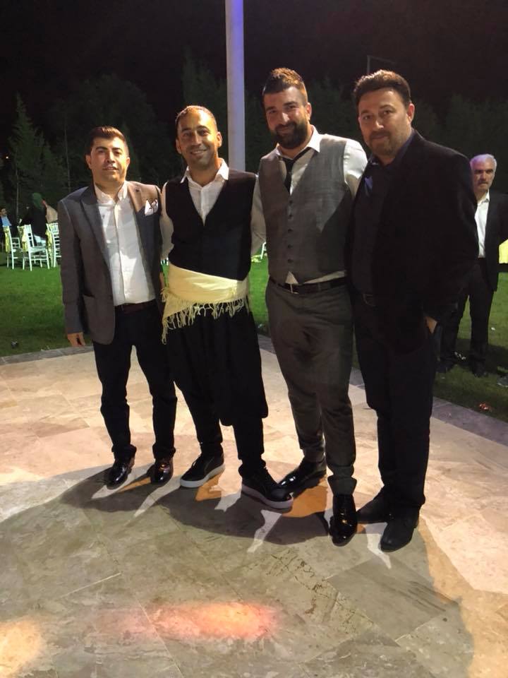 Mutlulukta Buluştular