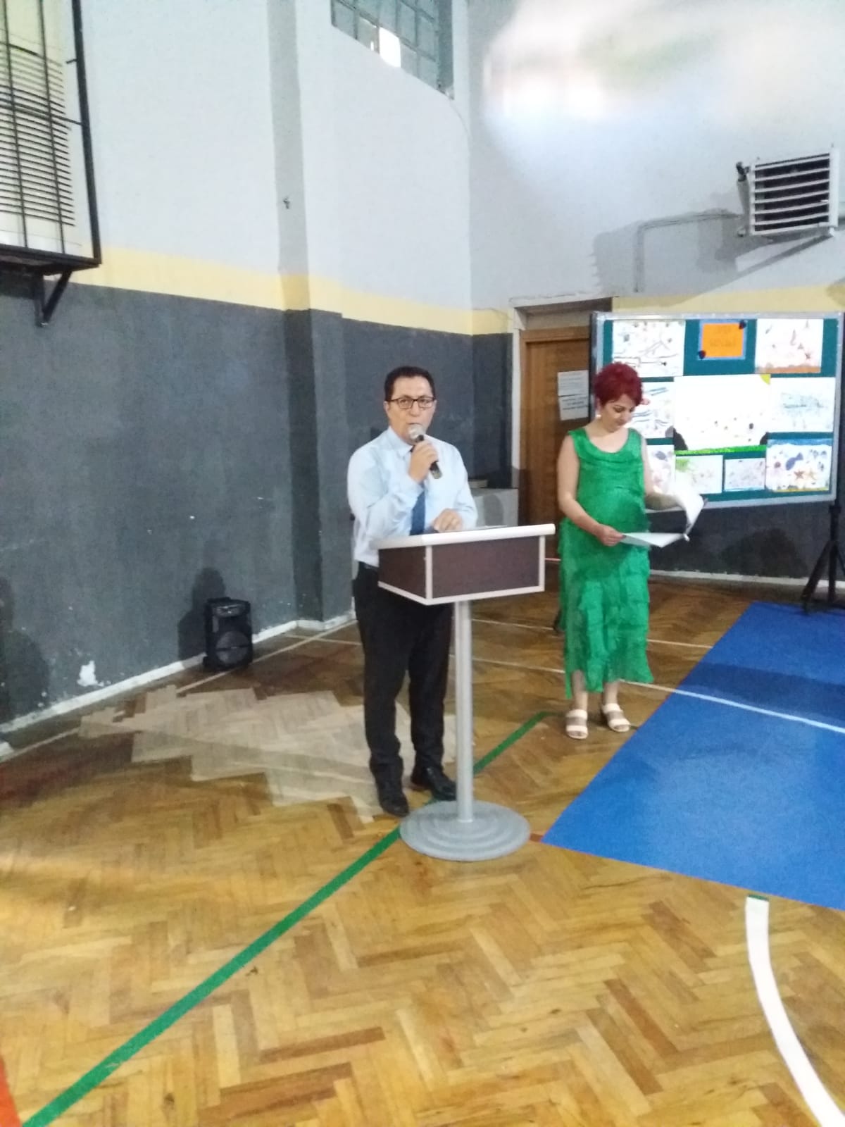 Karşıyaka'da 'Sanatla Okuyorum' sergisi