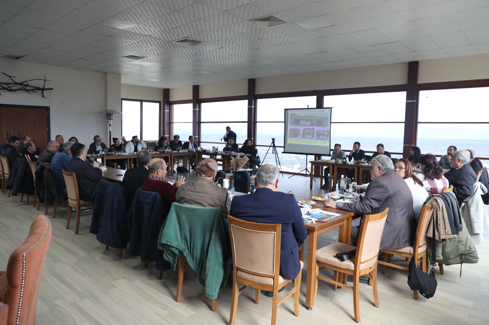 Başkan Doğruer gazetecilerle bir araya geldi