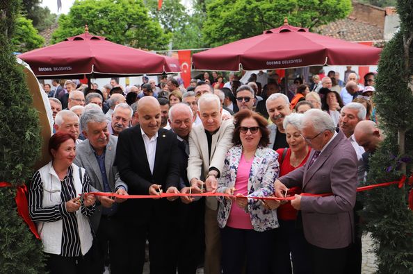 Otamış Mağazası, dünya köyü Birgi’de hizmete açıldı