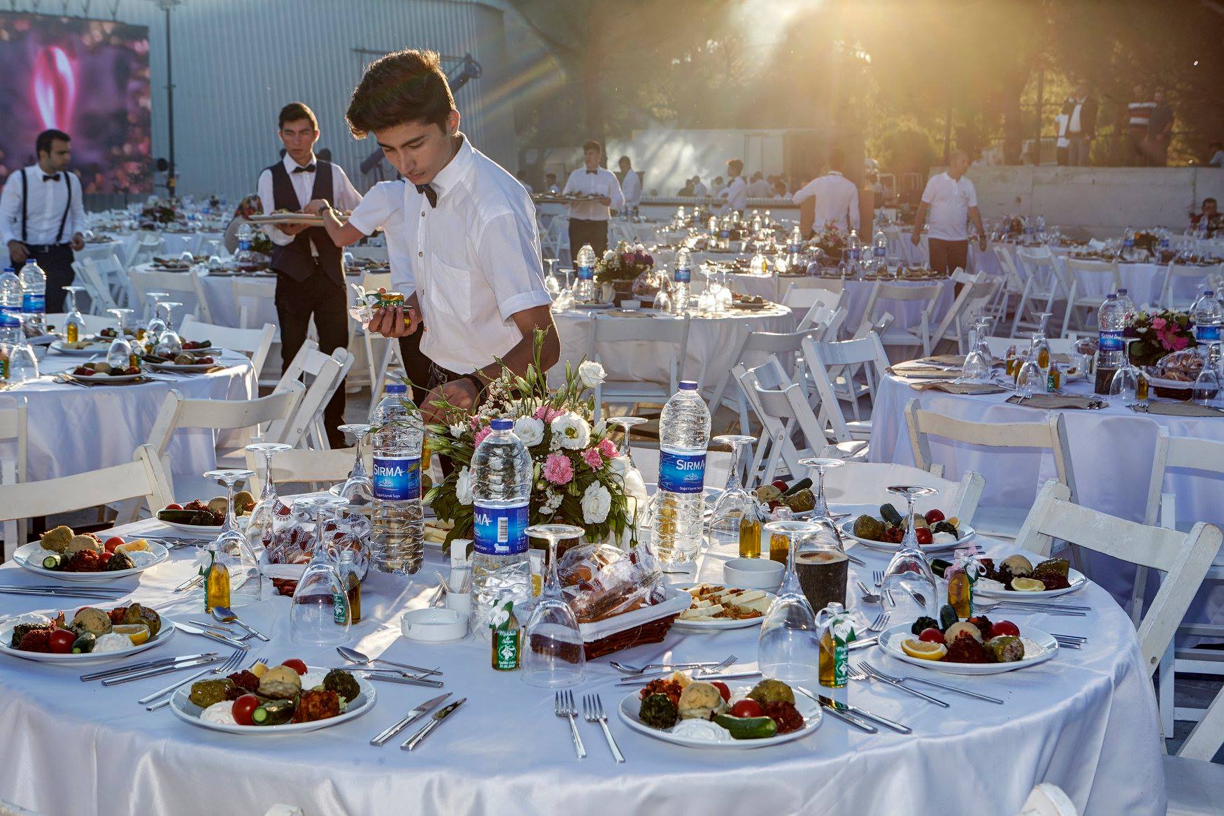 “BAŞARI DÜRÜSTLÜKTEN GEÇiYOR”