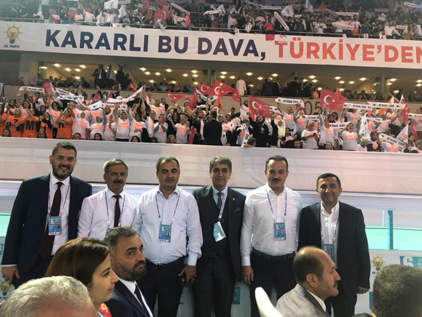 AK Parti'de kongre günü