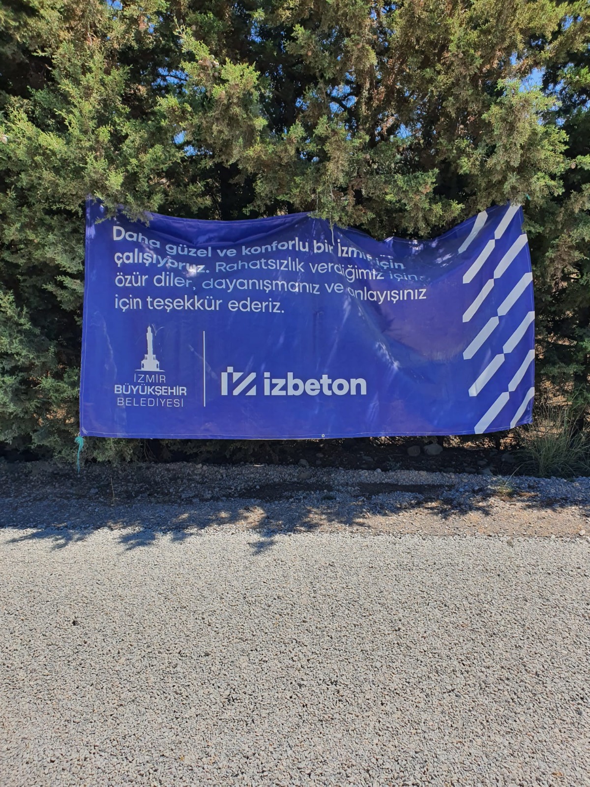 ŞİKAYETE SEBEP OLAN YOLDA ÇALIŞMALAR HIZLANDI