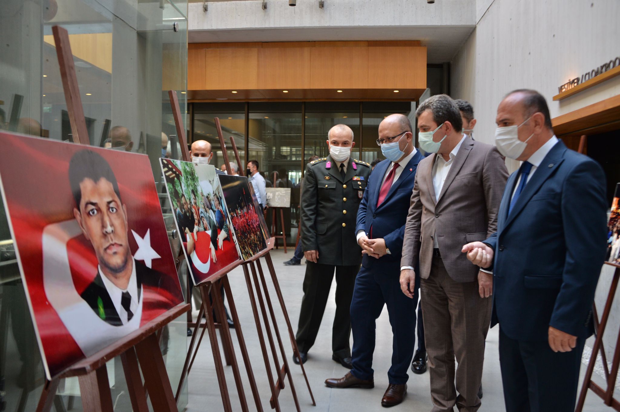 Bergama’da 15 Temmuz Demokrasi ve Milli Birlik Günü dua, mevlid ve törenlerle anıldı