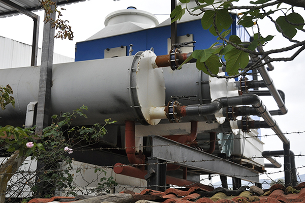 Göz göre göre zehirleniyorlar