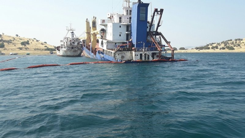 İzmir’in 'hayalet gemileri' ekonomiye katkı sağlıyor