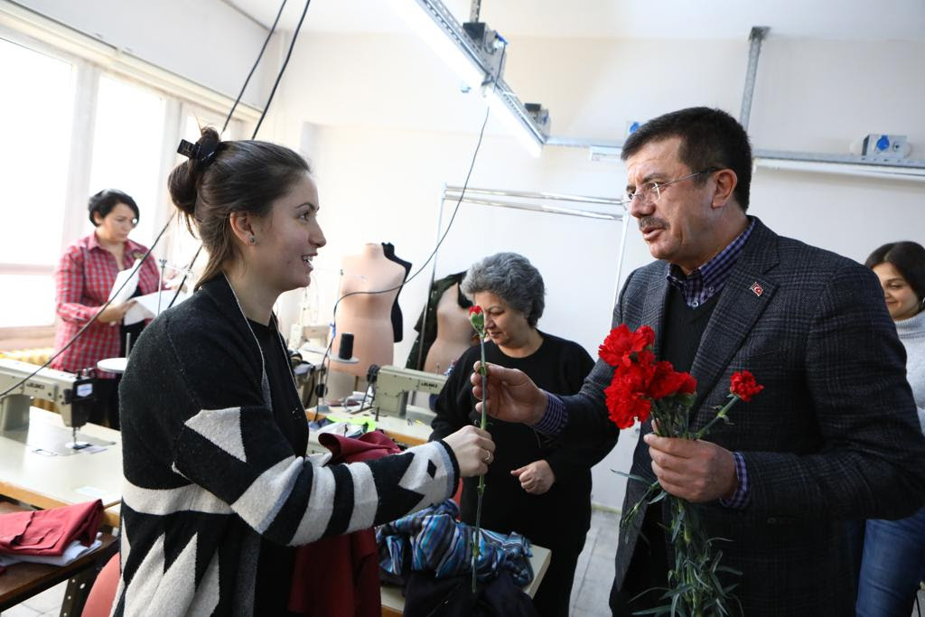 Zeybekci'den Zübeyde Hanım'ın mezarına ziyaret