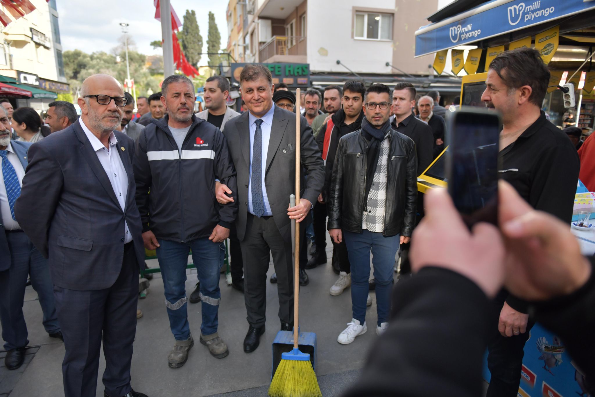 Tugay: "30 ilçede oy rekoru kıracağız"