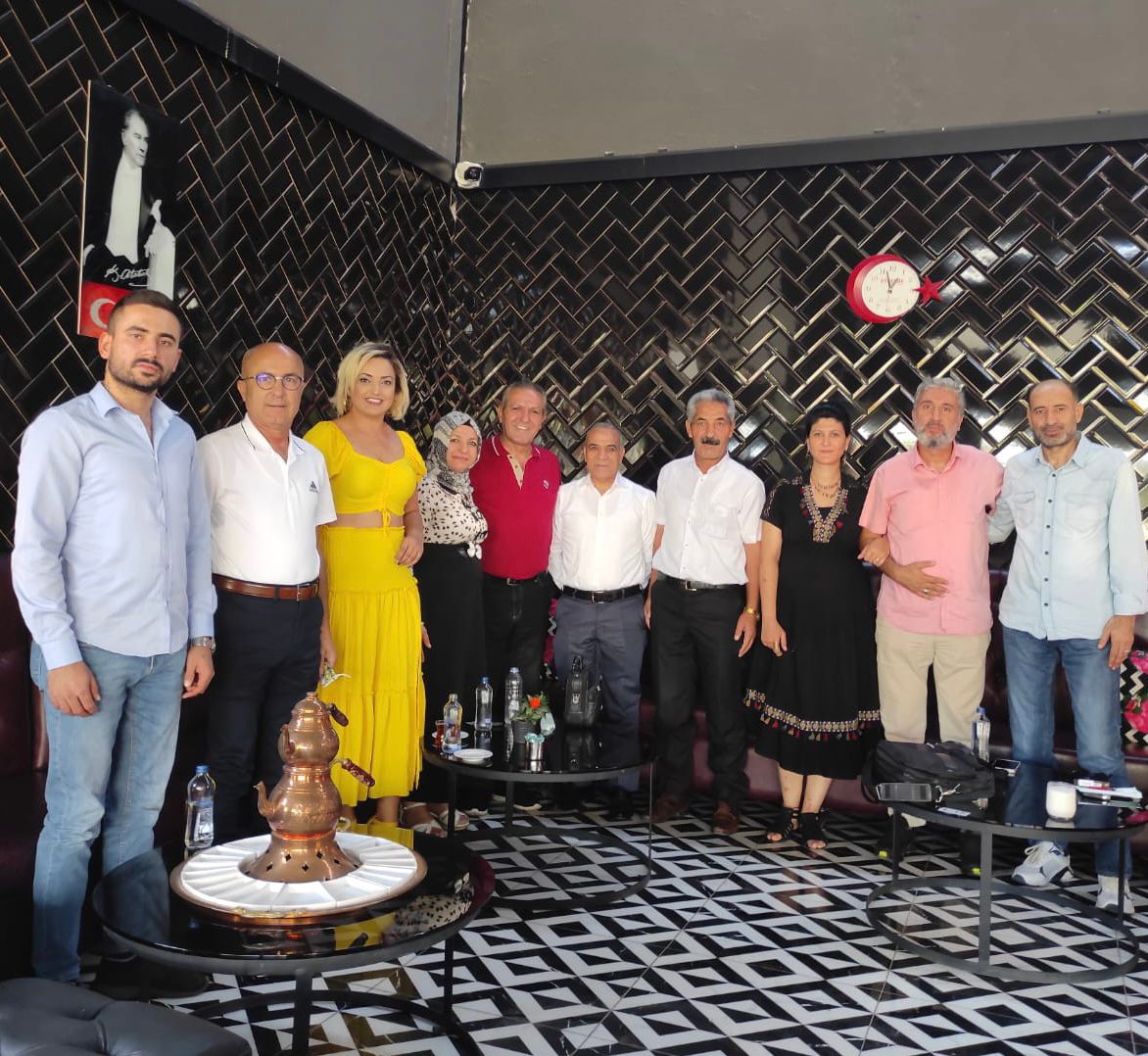 ZİRİKANLILAR KAHVALTIDA BULUŞTU