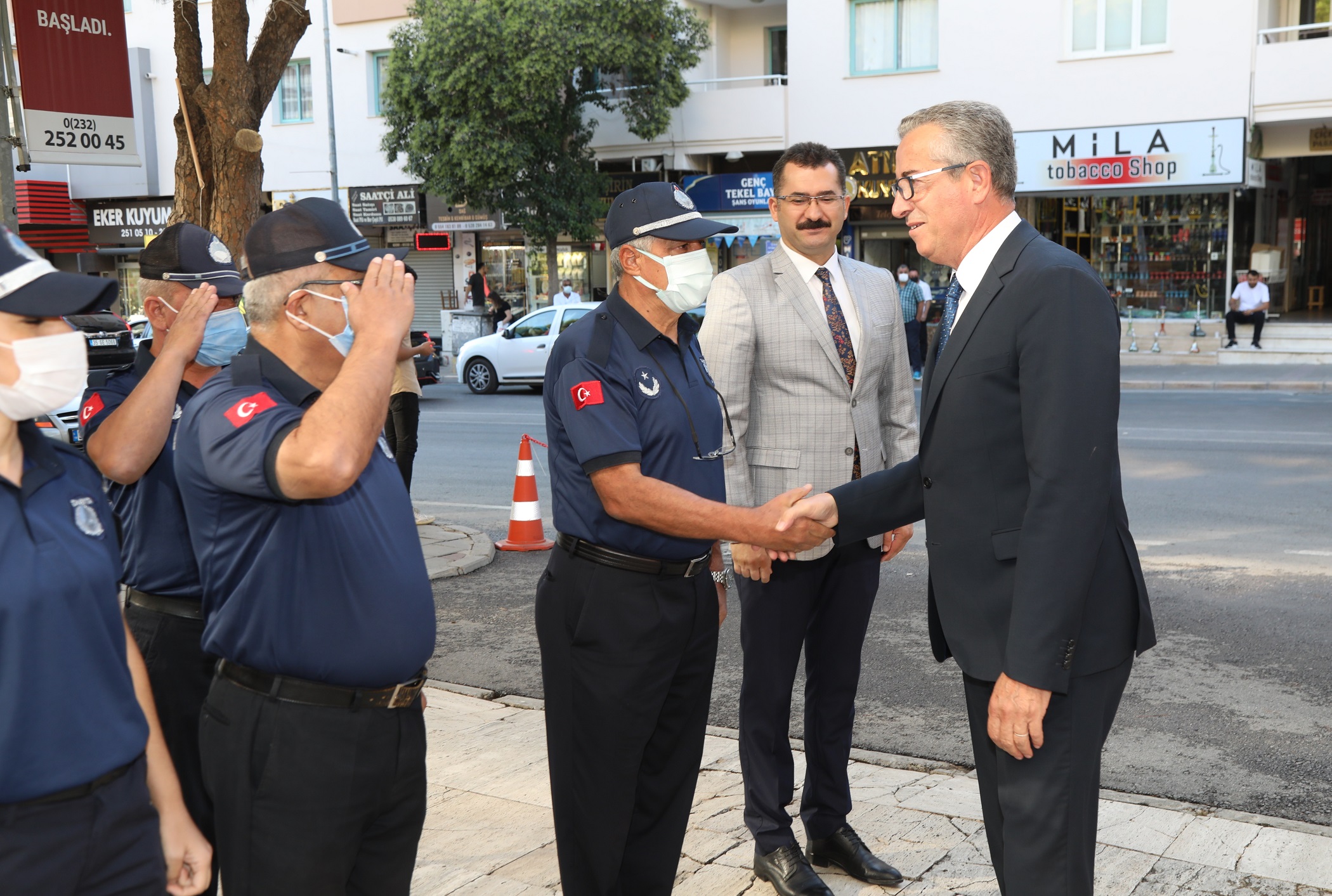 Başkan Arda personelinin Zabıta Haftası’nı kutladı