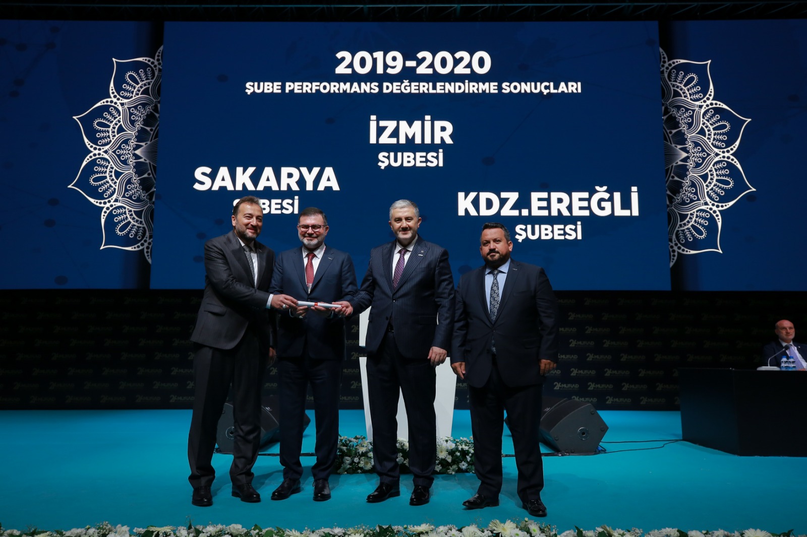 MÜSİAD İzmir Şubesi Birinci Oldu