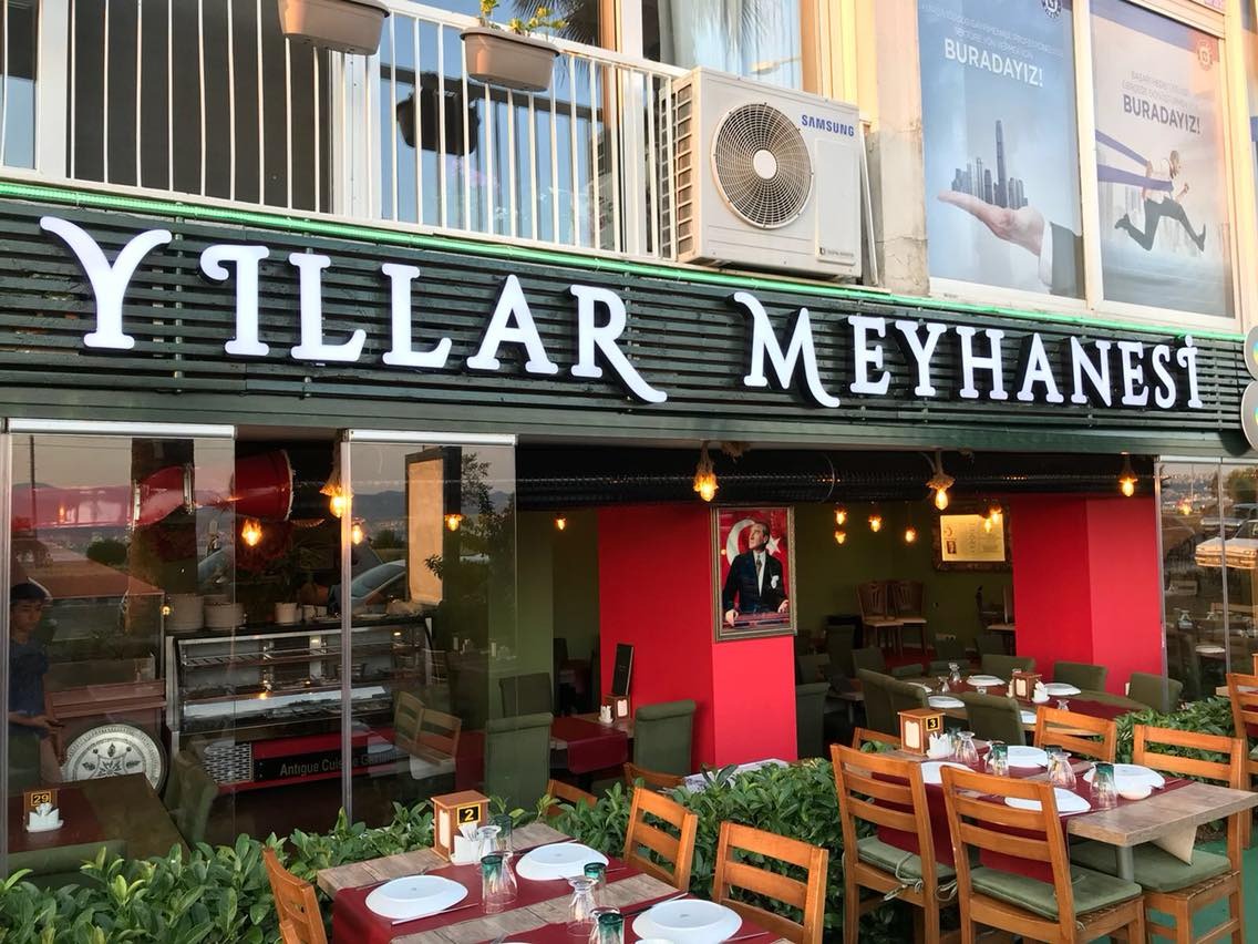 YILLAR MEYHANESİ'NDE MUHTEŞEM YILBAŞI EĞLENESİ