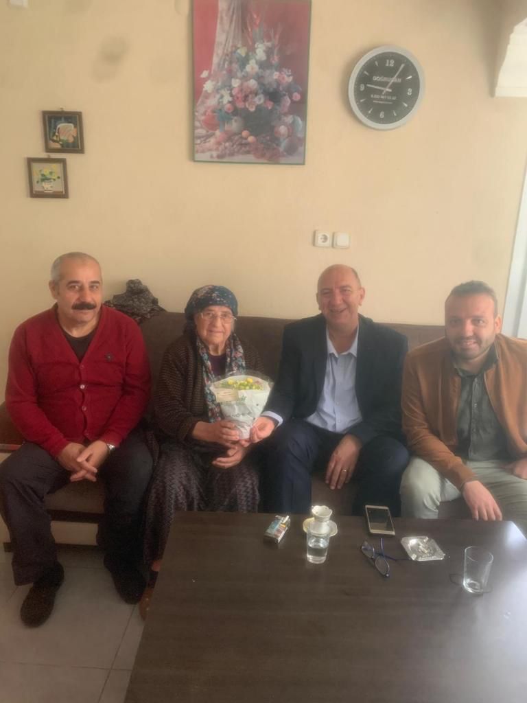 CHP’nin çınarlarına bayram ziyareti!