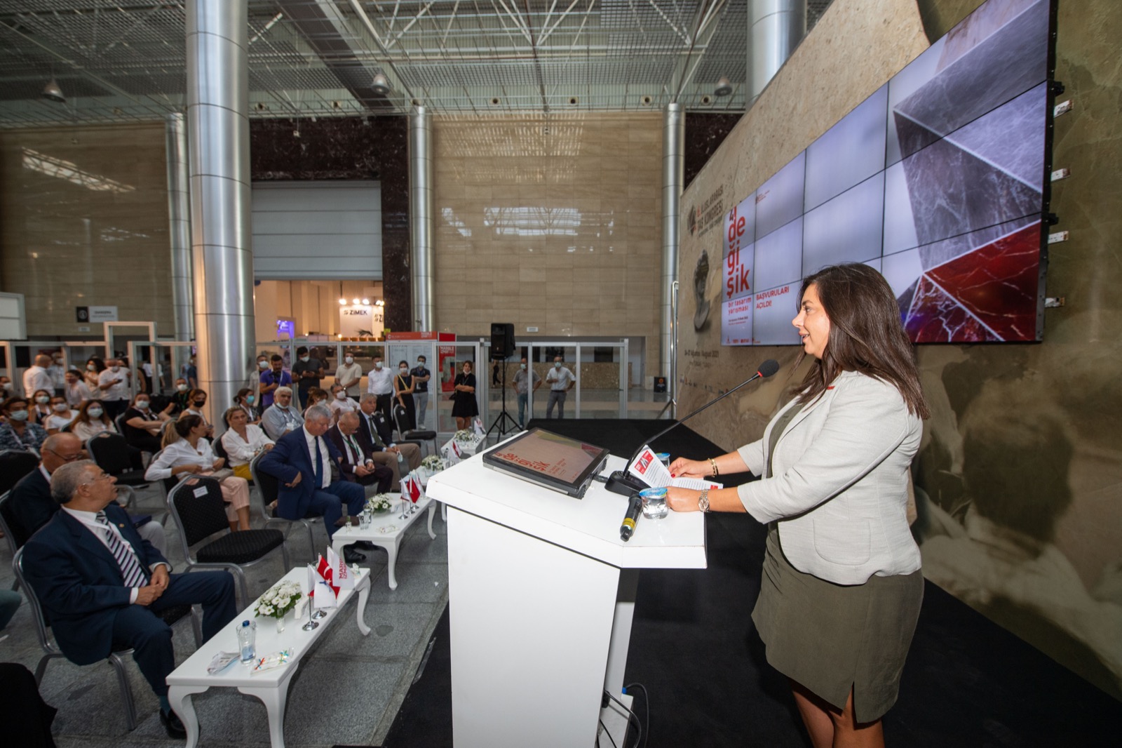 Marble İzmir'de genç tasarımcılar ödüllendirildi