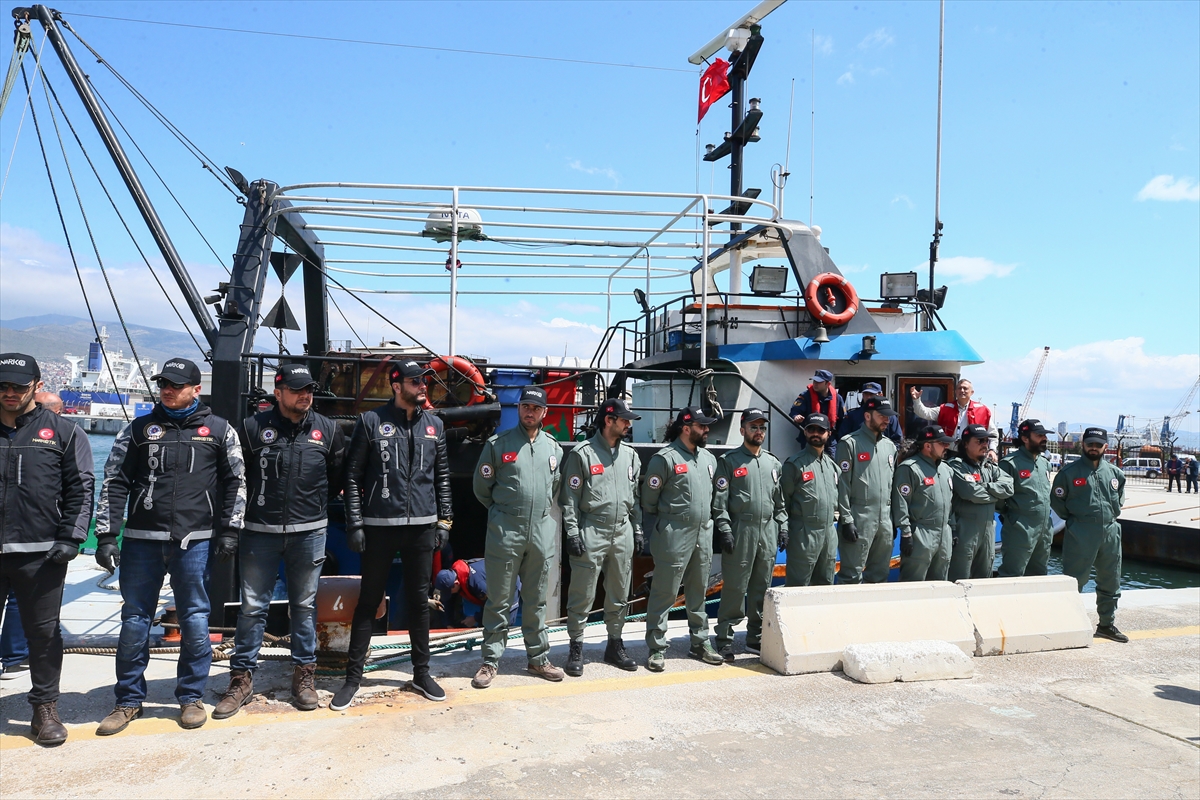 Esrar dolu tekne limana getirildi