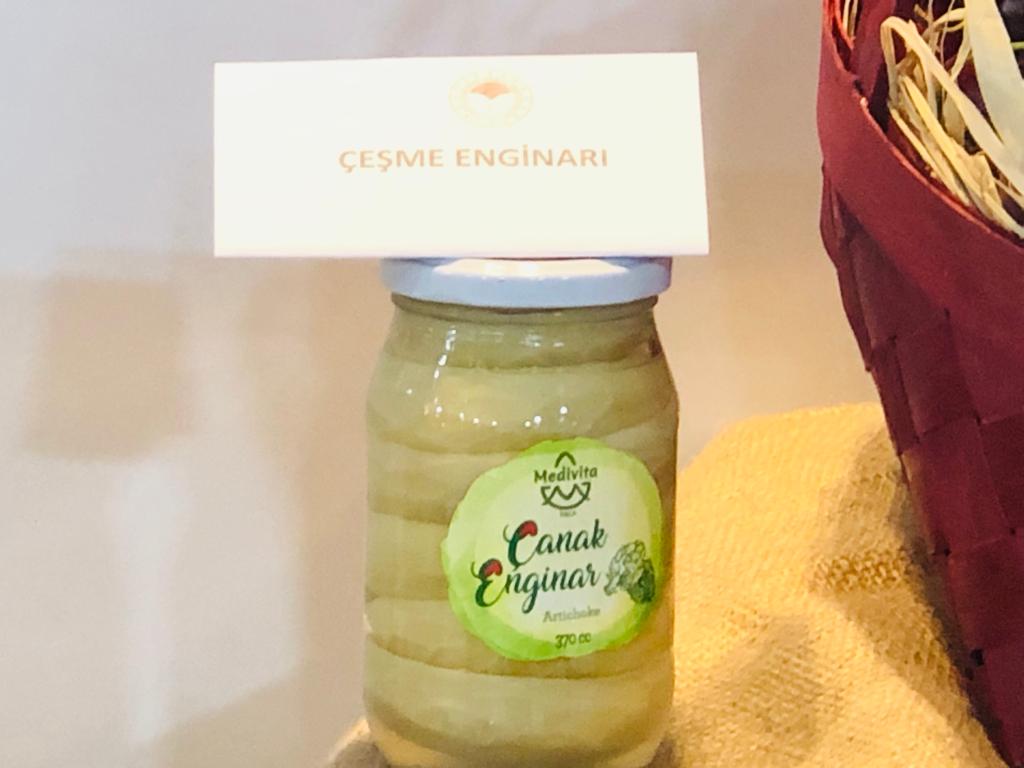 AK Partili Karataş’tan Çeşme Belediyesi’ne fuar çıkışı