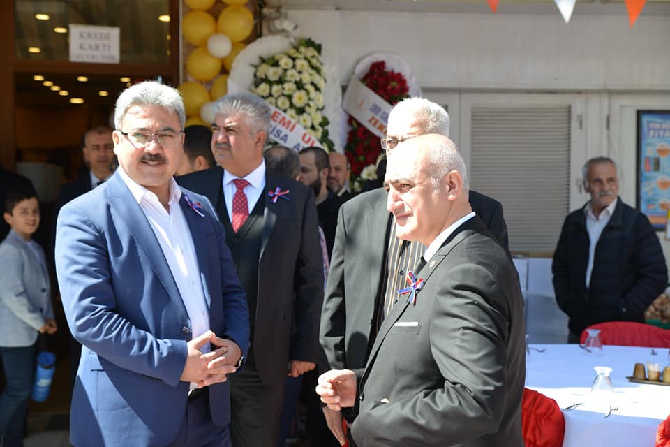 "DOĞU KEBAP SALONU" İZMİRLİLERİN HİZMETİNDE