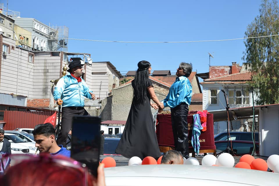 "DOĞU KEBAP SALONU" İZMİRLİLERİN HİZMETİNDE