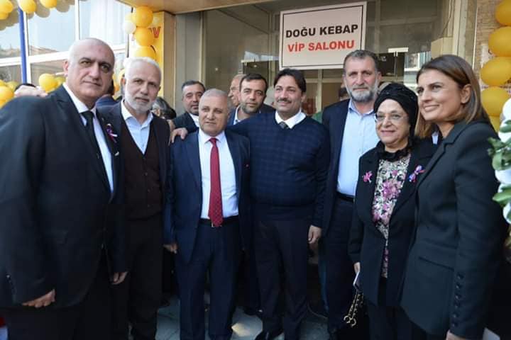 "DOĞU KEBAP SALONU" İZMİRLİLERİN HİZMETİNDE