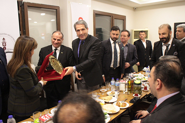 iMGiAD’DAN TEŞEKKÜR PLAKETi