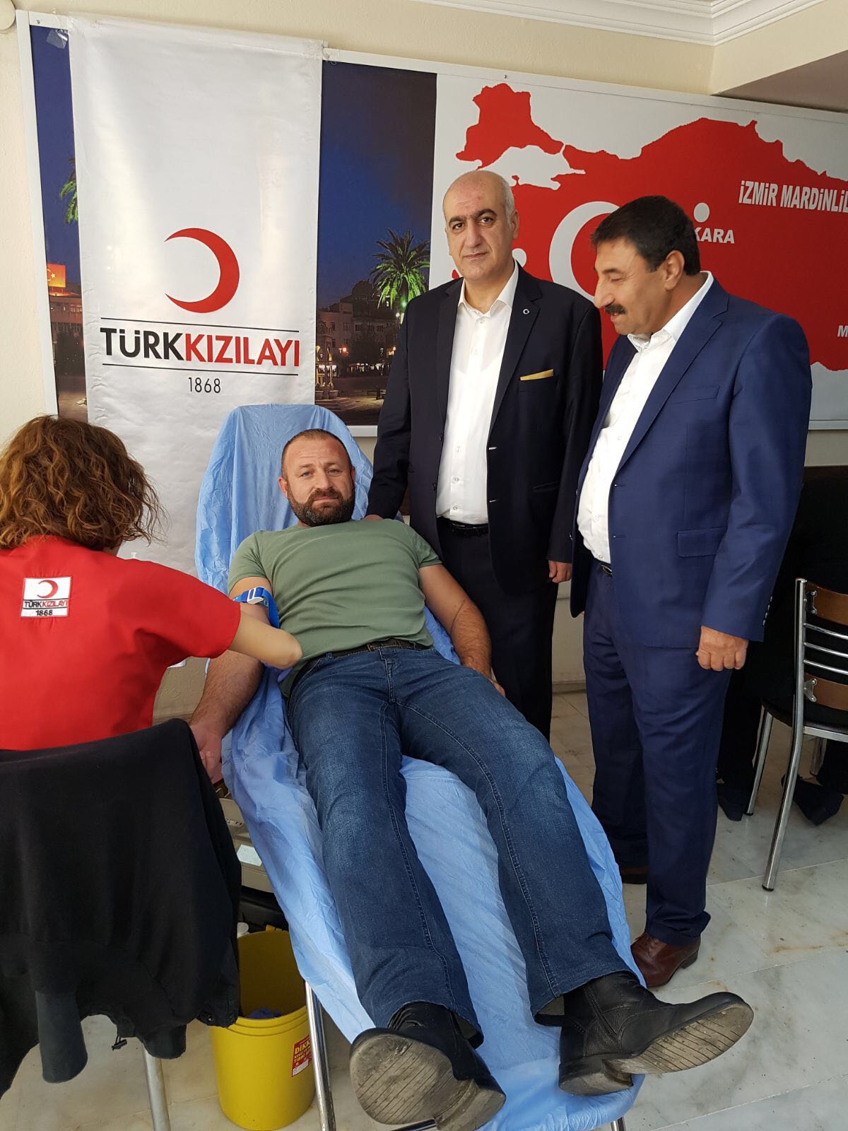 İzmir’deki Mardinlilerden Kan Duyarlılığı