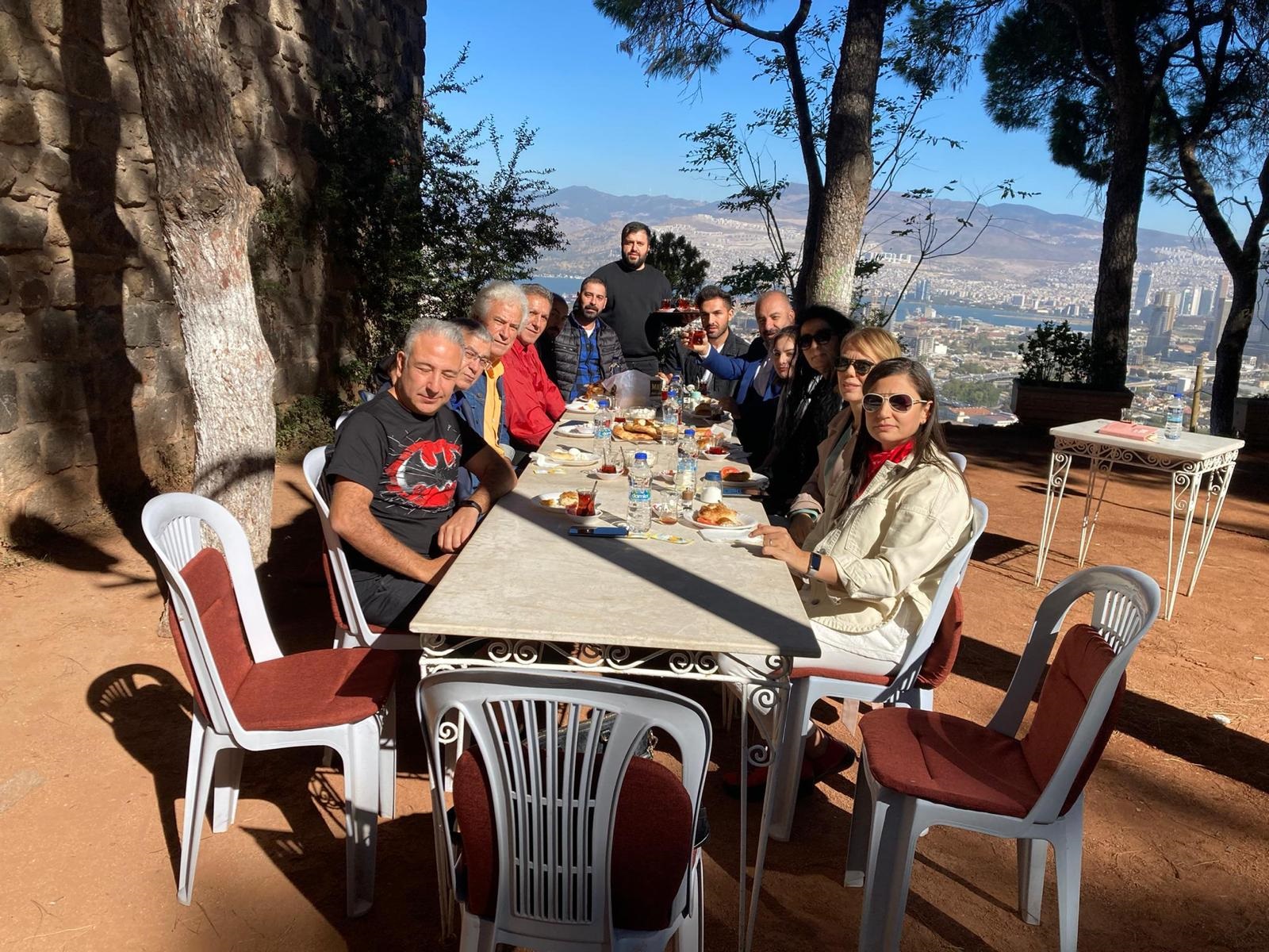 Salih Erkek'in Kaleminden...