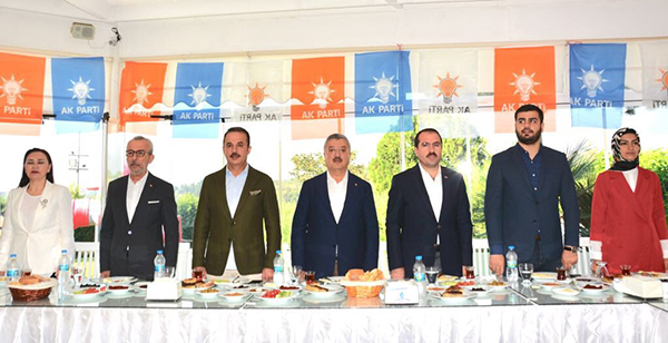 Şengül tempoyu artırdı: İzmir’de oy alamayacağımız kimse yok