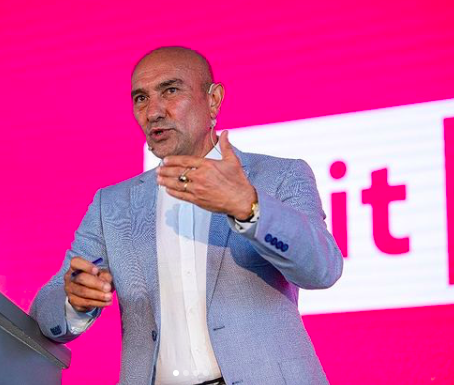 Gelecek İzmir'de kuruluyor