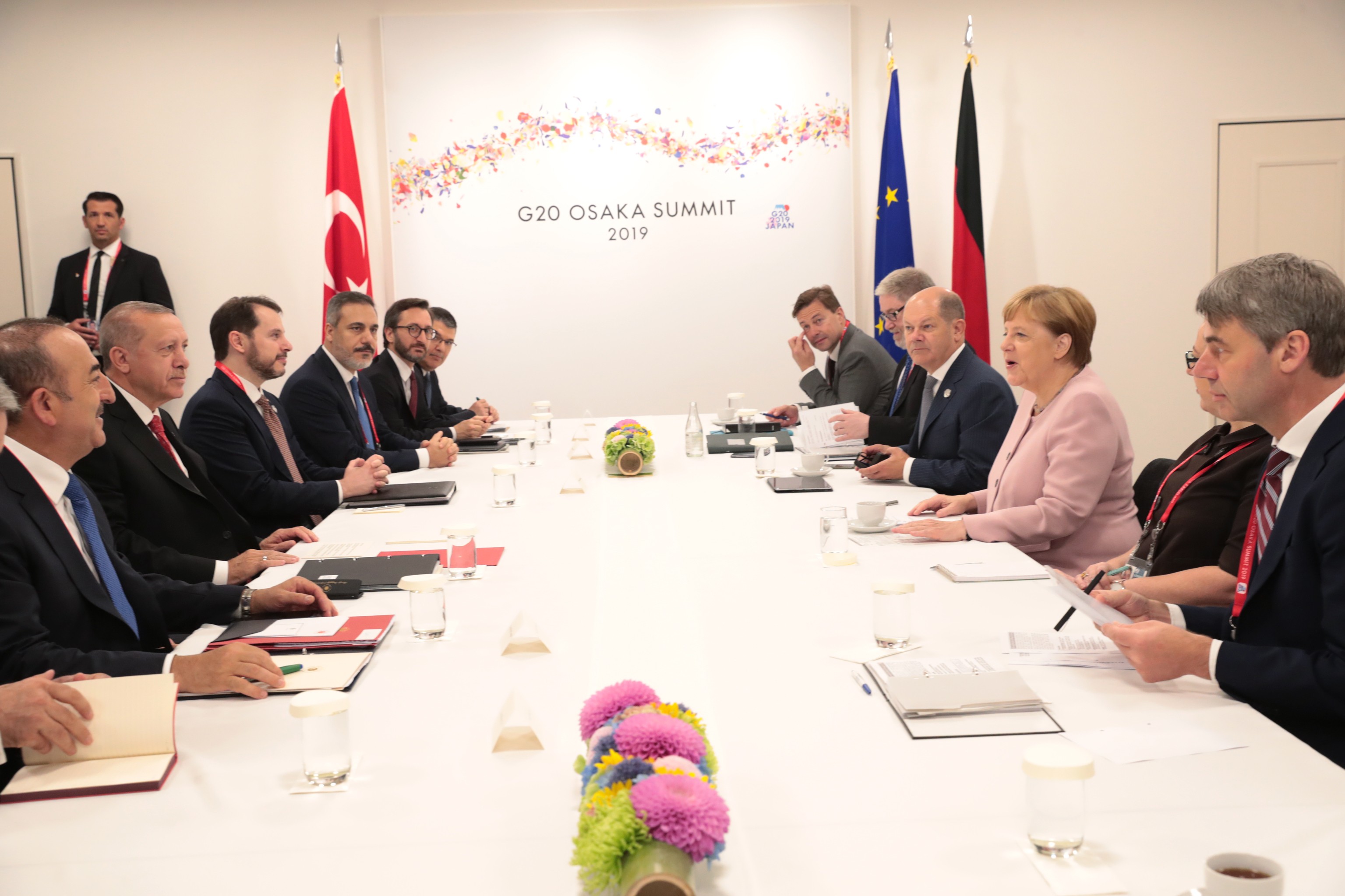 Cumhurbaşkanı Erdoğan, Merkel ile görüştü