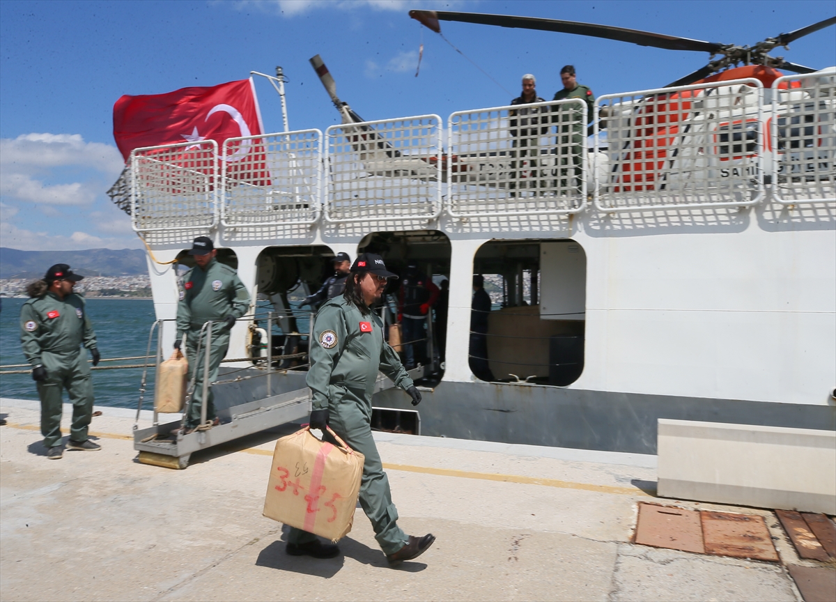 Esrar dolu tekne limana getirildi