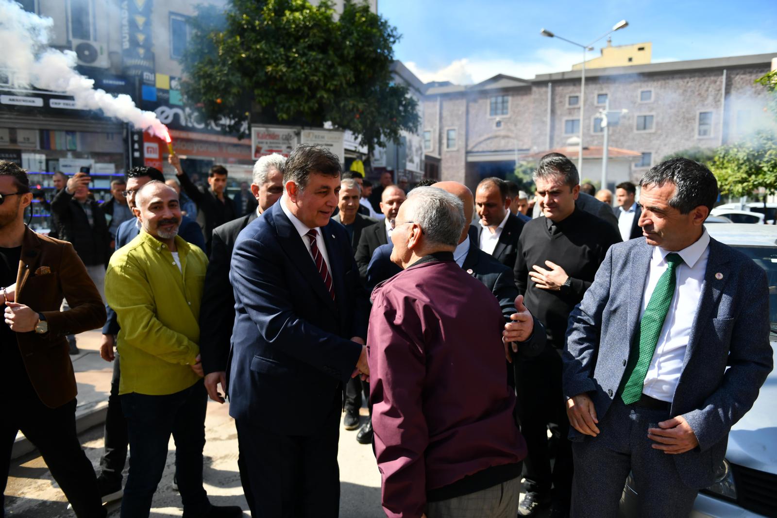 Başkan Cemil Tugay'dan Şehir Hastanesi eleştirisi