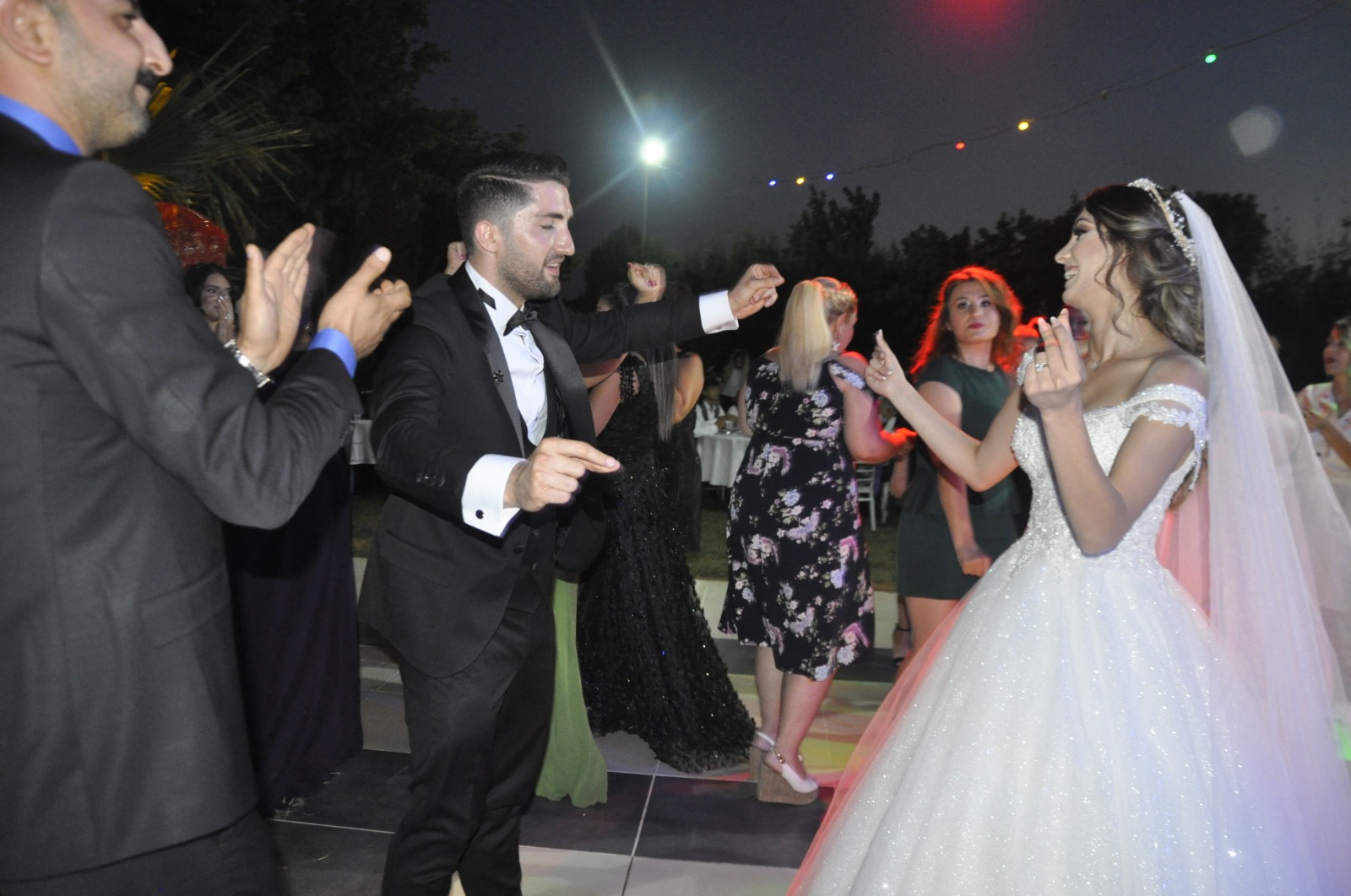 DÜNYAEVİNE GİRDİLER