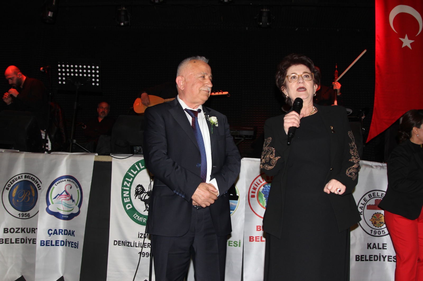 İzmir Denizliler Derneği, İzmir'deki Denizlilileri Bir Araya Getirdi