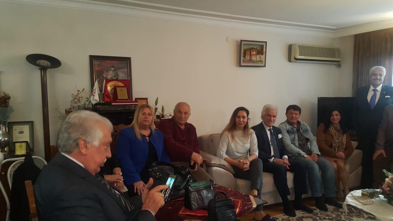 İZMİR İÇİN BULUŞTULAR