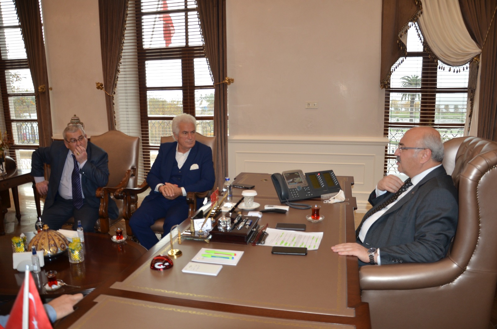 HALKIN VALİSİ DUYARSIZ KALMADI