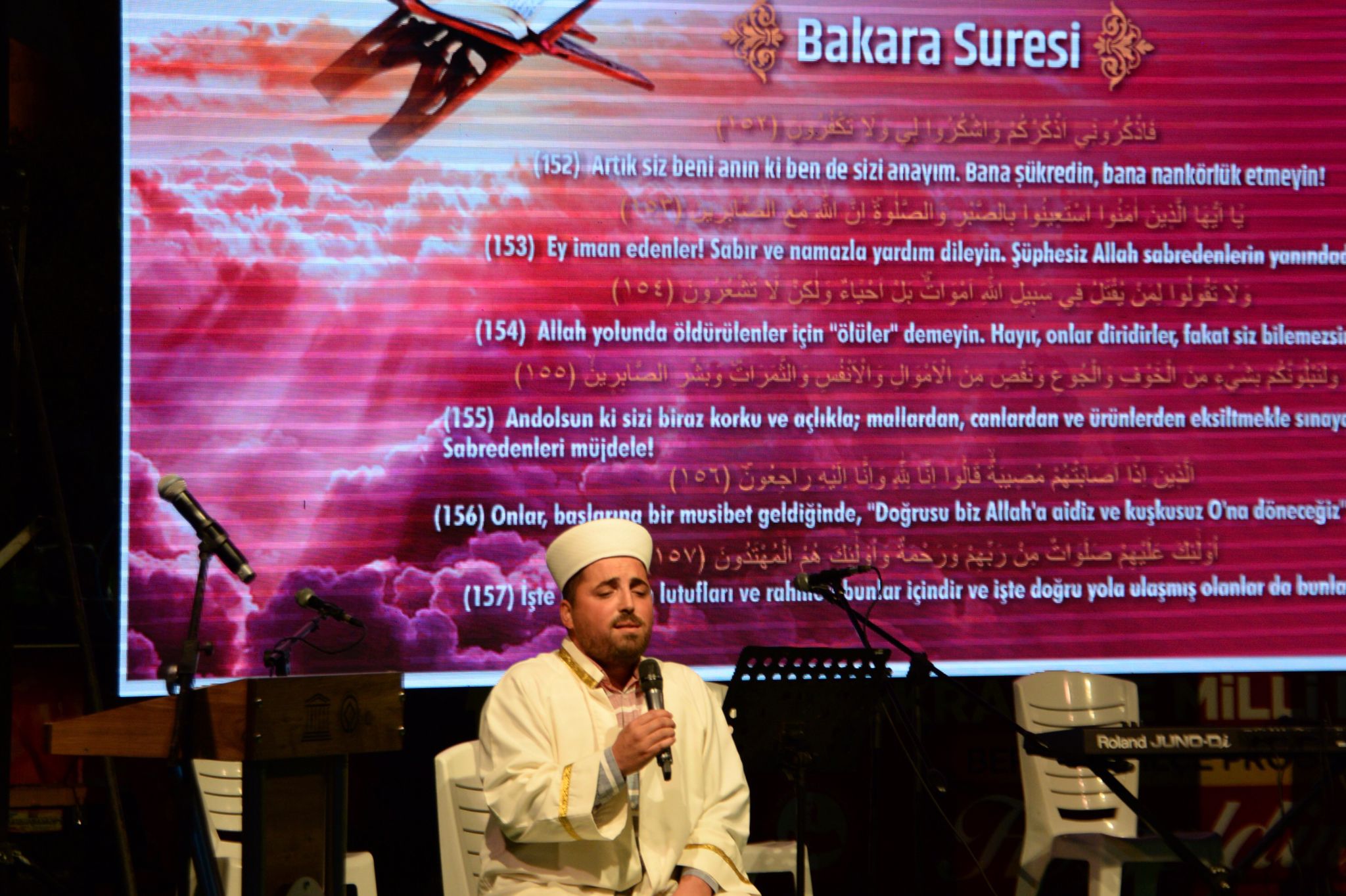 15 Temmuz Ruhu Bergama’da ilahiler, Kasideler ve Dualarla anıldı