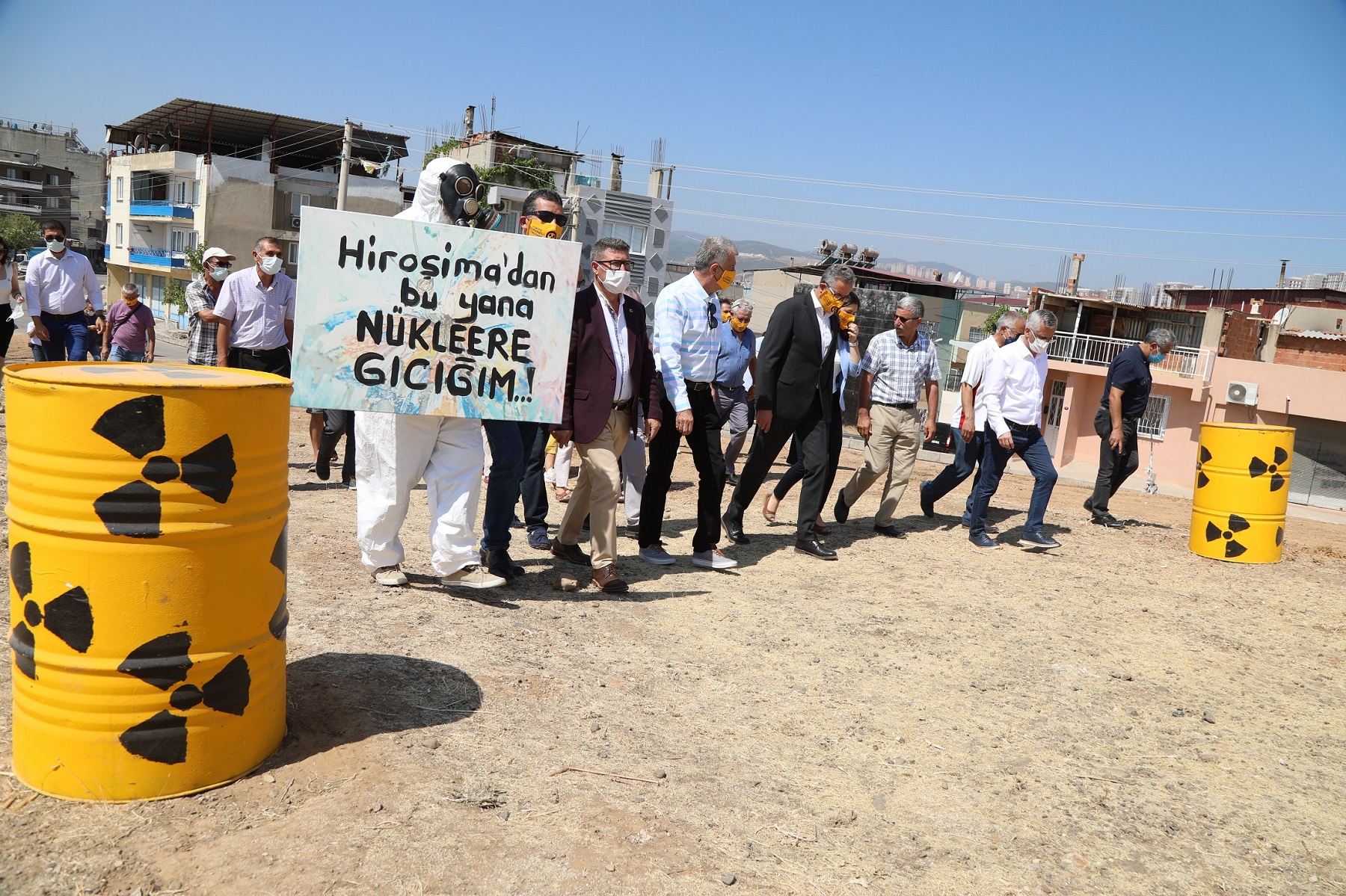 Don Kişot Osman’dan Duran Adam’a destek