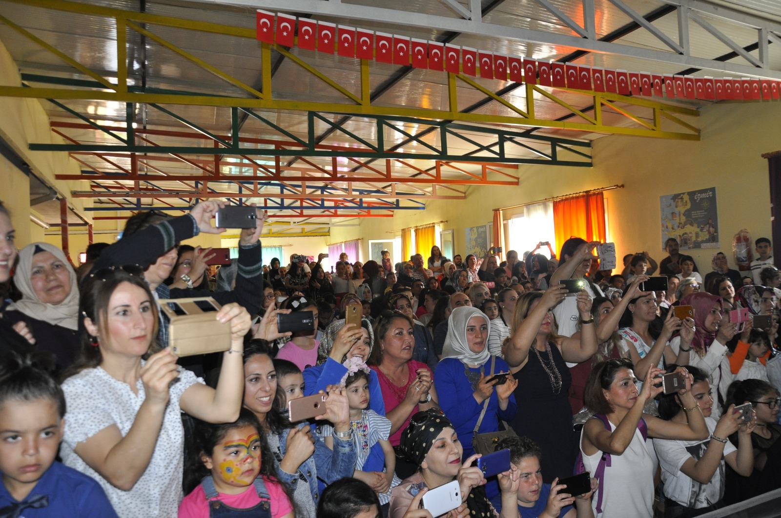 23 NİSAN COŞKUYLA KUTLANDI