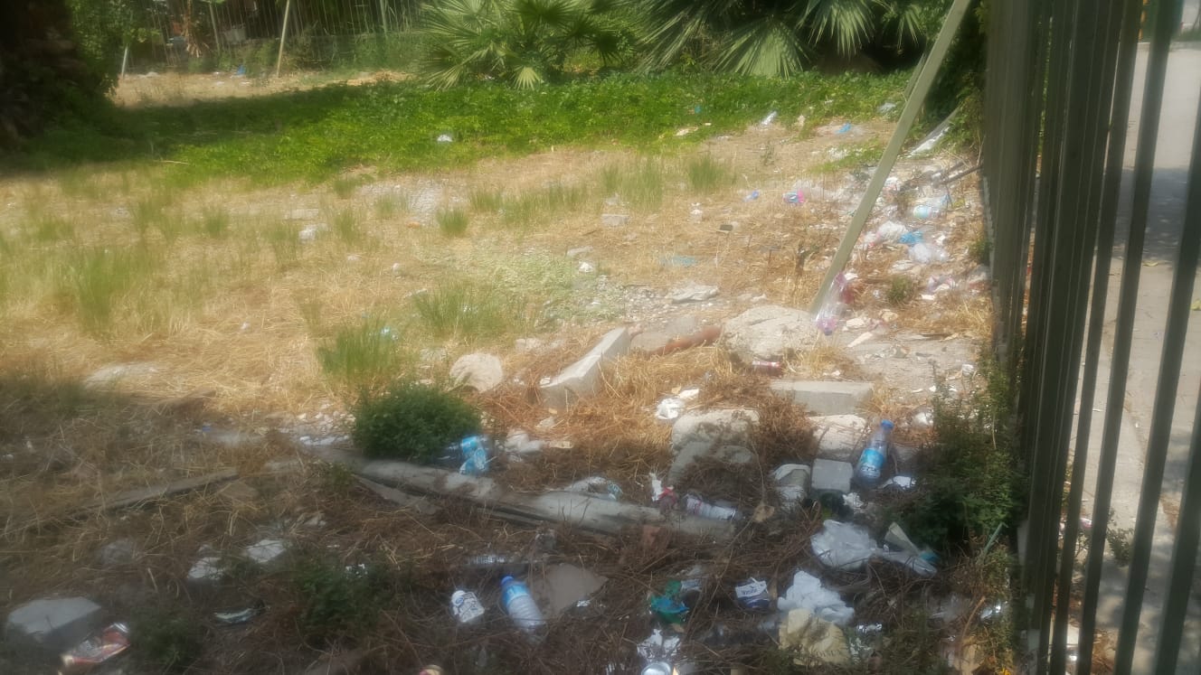 Karşıyaka'nın Tarihi çöp içinde!