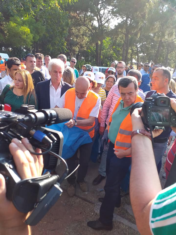 Kadifekale'de çöp manzarası!