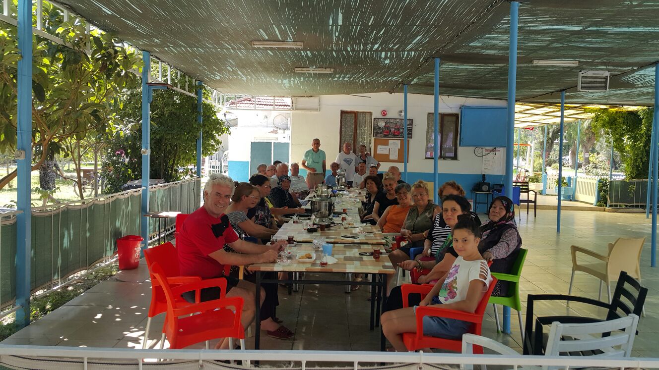 Karaburun'da 'Yazlık' bayramlaşması