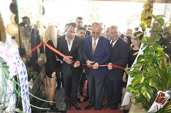 Bornova'nın Patron'una mehterli açılış