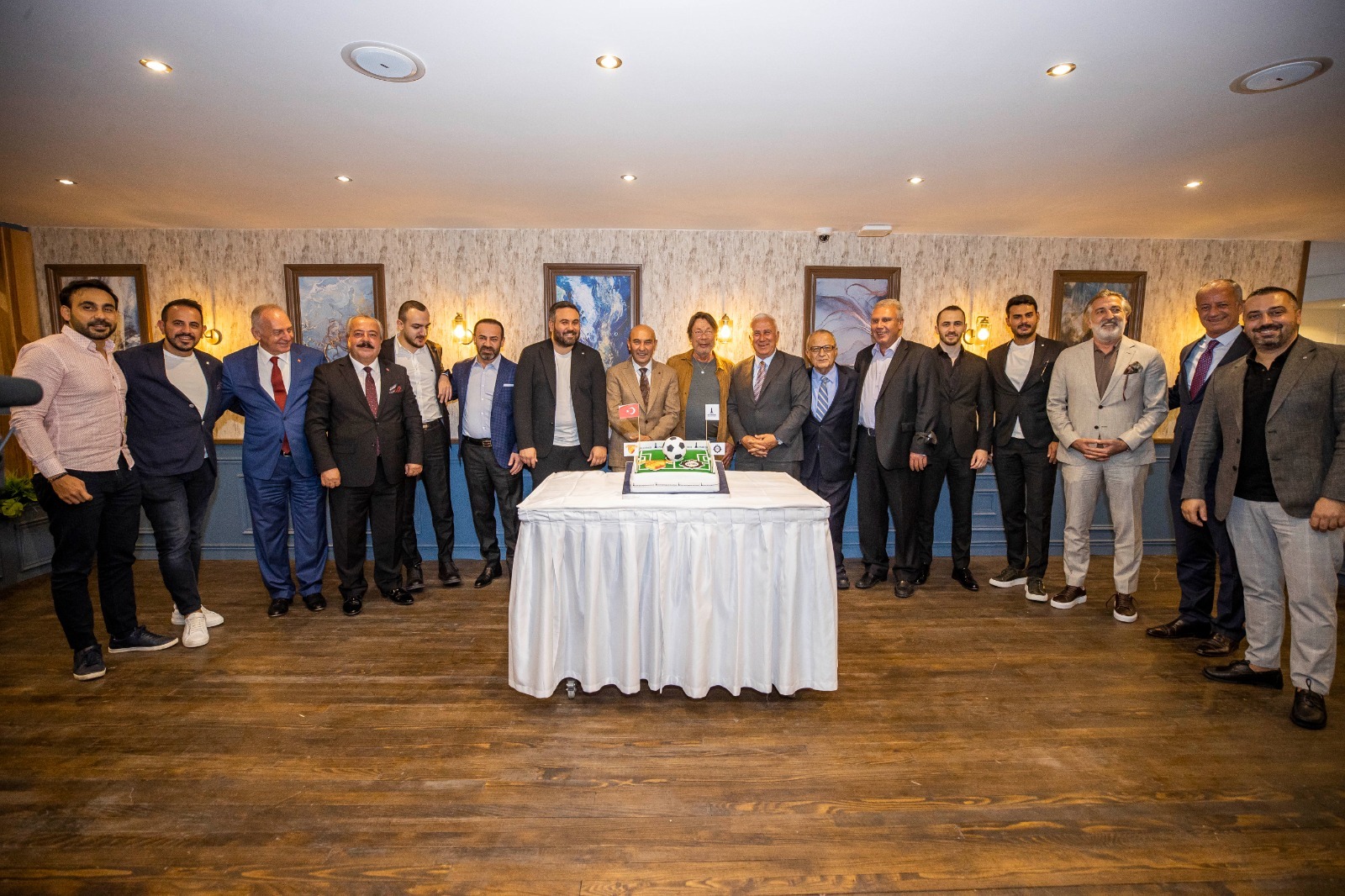 Soyer: "İzmir bütün Türkiye'ye centilmenlik dersi verecek"