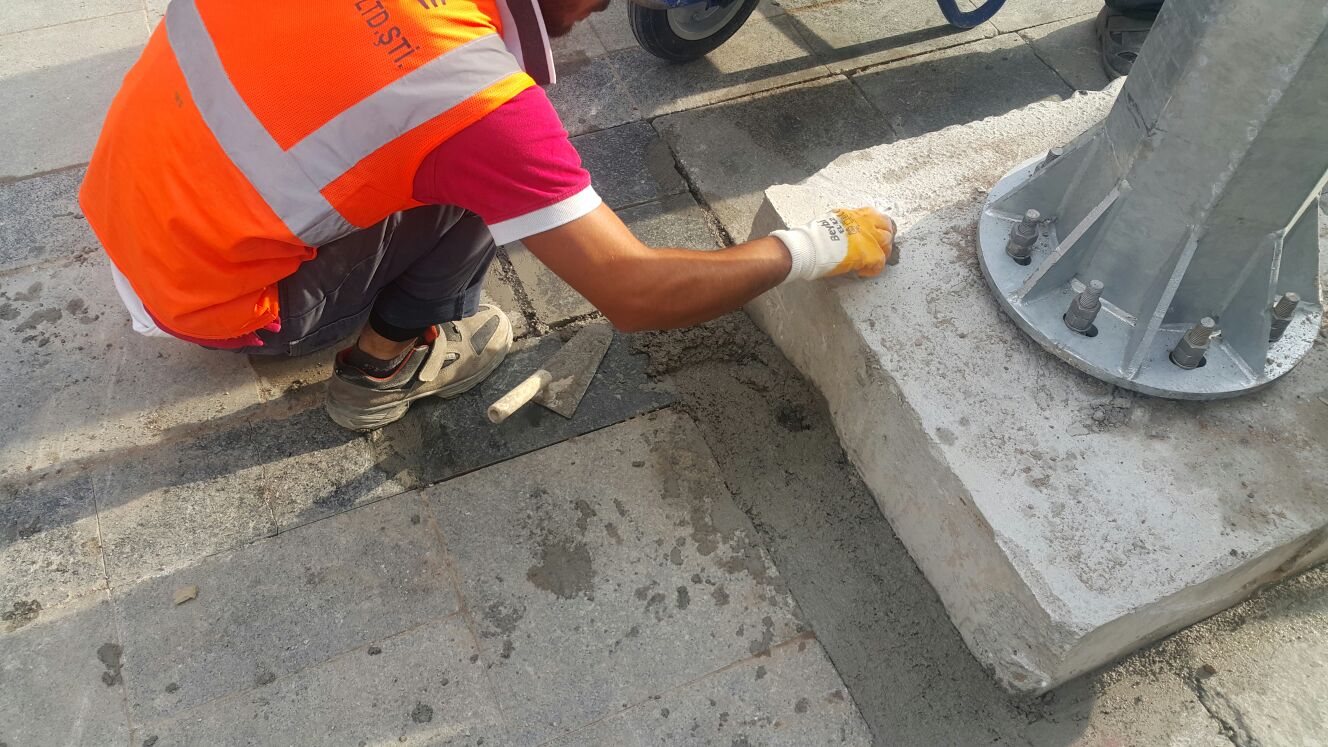 Karşıyaka’da Yürümek İmkansız