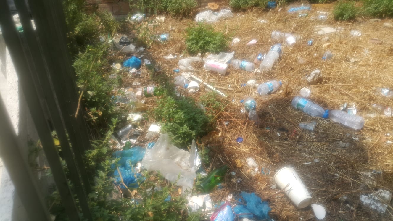 Karşıyaka'nın Tarihi çöp içinde!