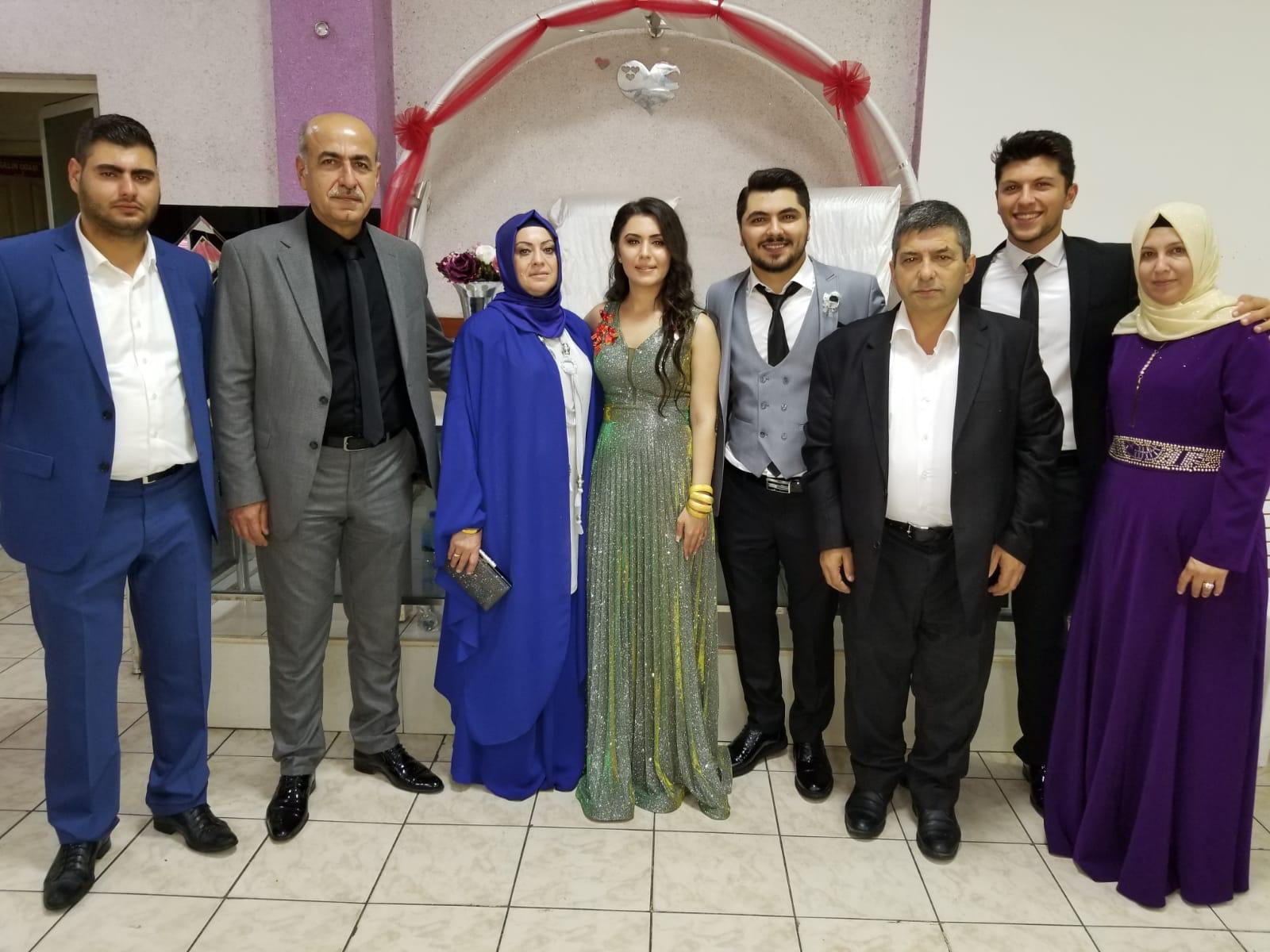 Esin & Rıfat çifti gerçekleştirilen merasimle nişanlandı!