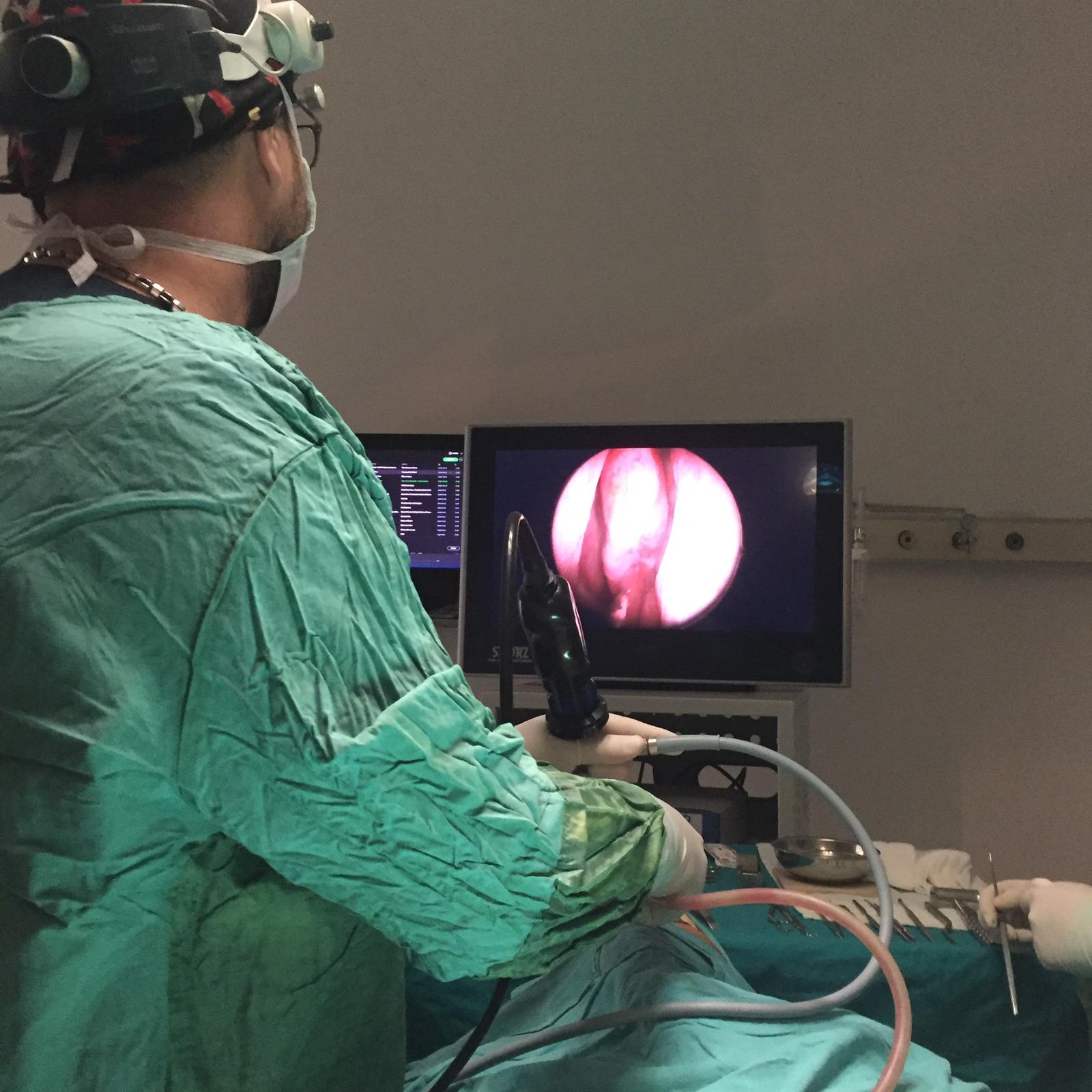 Gazetem İzmir imtiyaz sahibi Salih Erkek geçirdiği operasyon sonrası hastaları uyardı: "Doktorunuzu iyi seçin"