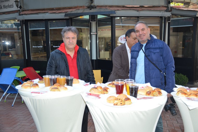 Dünya Engelliler Günü'nde dostluk kazandı